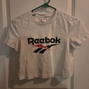 Reebok  Cream Logo T-Shirt Crop Size Xs